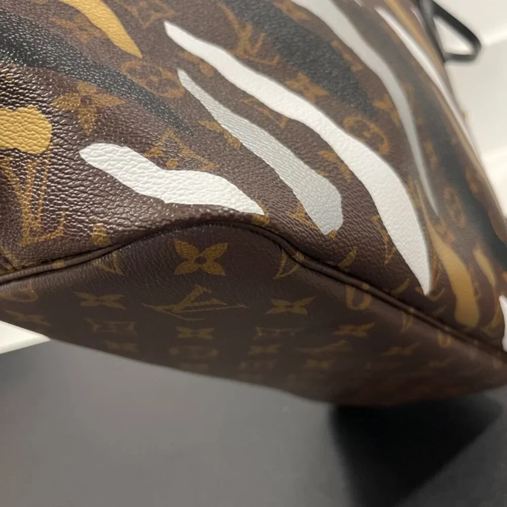 Louis Vuitton Monogram Neverfull MM Gold/Silver (JB1064)